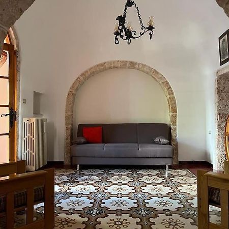 Il Trullo Dei Nonni Villa Locorotondo Luaran gambar